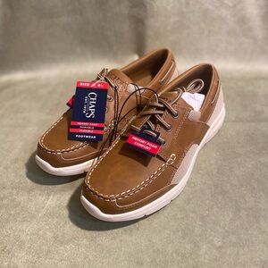 Chaps Men's Tan and White Boat Shoes